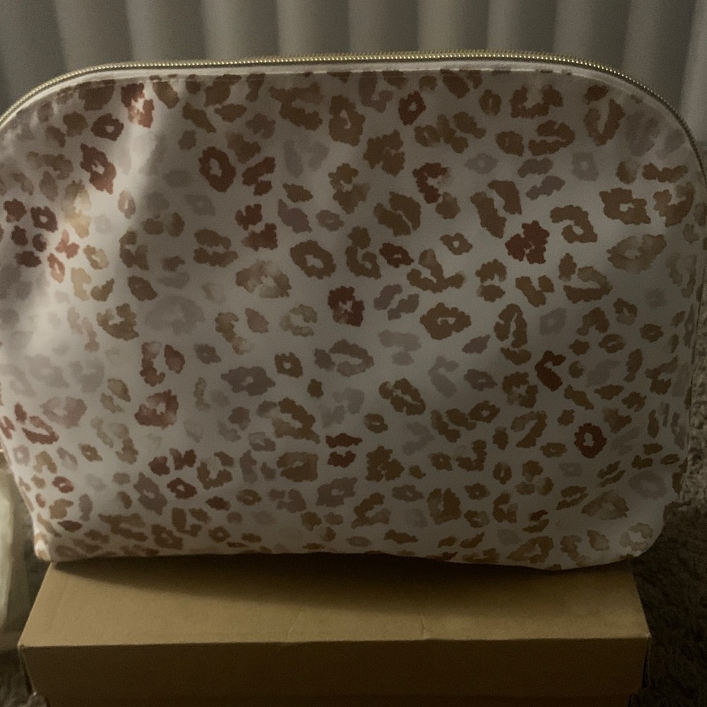 Sonia Kashuk Animal Print Cosmetic Pouch - Picture 6 of 7